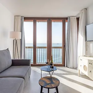 https://apartamento-el-balcon-de-la-malagueta.es-andalucia.com